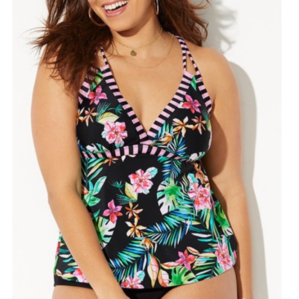 Swimsuits for All Loop Halter Tie Back Tankini Top